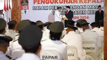Ratusan Kepala Desa di Kediri Terima SK Perpanjangan Jabatan 8 Tahun