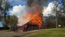Jelang Hari Pertama Masuk Sekolah, OPM Bakar Gedung SMP di Papua