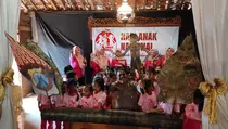 Peringati Hari Anak Nasional, Anak-anak TK Diajarkan Nilai Moral lewat Media Wayang