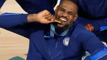 Kembali Tampil di Olimpiade Setelah Absen 12 Tahun, LeBron James Jadi MVP Bola Basket