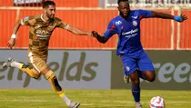 Liga 1: Gagal Menang atas Arema di Blitar, Pelatih Dewa United Salahkan Lapangan