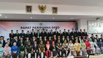 50 Anggota DPRD Kebumen Dilantik, Gus Fauhan Jadi Ketua Sementara