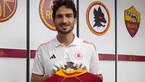 Belum Memainkan Debut untuk AS Roma, Mats Hummels Unggah Pesan Sarkastis