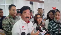 Pembebasan Pilot Susi Air, Menko Polhukam Tegaskan Pembangunan di Papua Tetap Berjalan