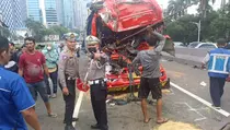 Kronologi Kecelakaan di Tol Dalam Kota Arah Tebet-Cawang, Bermula Potong Jalur