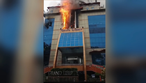 Ruang Ballroom Grand Liberty Medan Terbakar