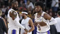 Tampil Bareng, Lebron James dan Bronny James Bikin Sejarah di NBA