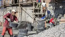Efisiensi Anggaran Jangan Korbankan Sektor Informal
