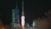 Kirim 3 Taikonaut ke Luar Angkasa, China Akan Uji Coba Material Bangunan untuk Tinggal di Bulan