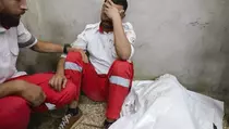 Momen Pilu Petugas Ambulans di Gaza Menangis Tersedu-sedu Saat Tahu Jenazah yang Diangkut Adalah Ibunya