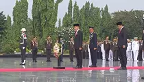 Dipimpin Wapres Gibran, Upacara Hari Pahlawan di TMP Kalibata Berlangsung Khidmat