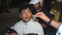 Remaja Keroyok Polisi Ditangkap Seusai Konsumsi Tembakau Sintetis