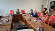 Heboh Video Asusila Anggota Dewan, Warga Geruduk Kantor DPRD Gunungkidul