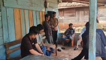 Pelaku Curanmor Tewas Ditembak Polisi di Depan Anak Istri, Keluarga Tuntut Keadilan