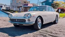 Mobil Pribadi Enzo Ferrari Dilelang Seharga Rp 13,6 Miliar di Facebook
