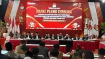 Pleno Rekapitulasi Suara Pilgub Jabar 2024 Ditunda hingga Senin Pagi