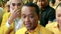 Senior Golkar Terlibat Dualisme PMI, Bahlil: No Comment