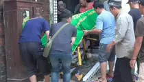 Gempar! Ayah Tewas Mengenaskan Dibunuh Anak Kandung yang Gangguan Jiwa di Sidoarjo