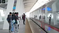 Beri Manfaat Positif terhadap Mobilitas Masyarakat, Stasiun Whoosh Karawang Sudah Digunakan 5.500 Penumpang