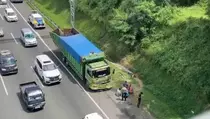 Kronologi Kecelakaan Beruntun di Tol Cipularang Akibat Truk Tidak Kuat Menanjak