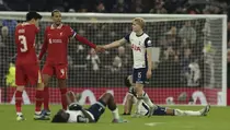 Hasil Piala Liga Tottenham vs Liverpool: Bergvall Bikin Debut Manis untuk The Lilywhites