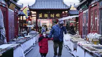 Populasi China Turun 3 Tahun Berturut-turut