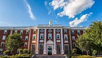 Hakim AS Blokir Upaya Trump Larang Mahasiswa Asing ke Harvard