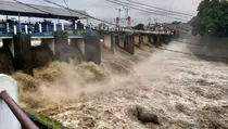 Bendung Katulampa Sempat Berstatus Siaga 3, Jakarta Berpotensi Banjir Subuh Nanti