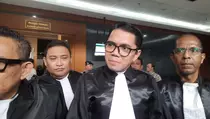Arteria Dahlan Jadi Pengacara Lisa Rachmat pada Kasus Dugaan Suap Vonis Bebas Ronald Tannur