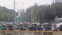 481 Kepala Daerah Kumpul di Monas, Arus Lalu Lintas Macet Parah