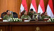 Prabowo, SBY, Jokowi, dan Puan Maharani Mesra Bikin Indonesia Kian Maju