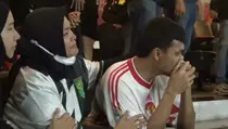 Tangis Haru Rachmat Irianto dan Keluarga Bejo Sugiantoro Saat Laga Persebaya vs Persib
