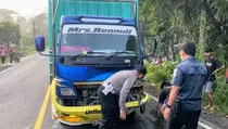 Kecelakaan Maut di Ngawi, Pemudik Asal Lampung Tewas Dihantam Truk