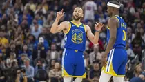 Warriors vs Blazers 130-120, Curry Dekati Rekor 4.000 Tripoin
