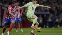Robert Lewandowski Tegaskan Bertahan di Barcelona Musim Depan