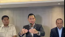 AHY: Tanggul Laut Dibangun dengan Konsep Grey and Green Solution