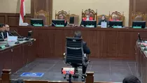 Eksepsi, Hasto Kristiyanto Minta Dibebaskan dan Martabat Dipulihkan