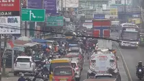 Arus Mudik: 2 Pasar di Jalur Tangerang-Merak Timbulkan Kemacetan