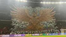 Totalitas Suporter, Setia di GBK hingga Timnas Tinggalkan Lapangan