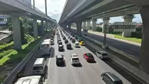 Puncak Arus Mudik, Tol Jakarta-Cikampek Km 17 Padat Merayap