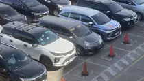 Pemudik Padati Pelabuhan Merak pada Hari Pertama Lebaran