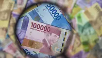 Rupiah Turun ke Bawah Level Rp 17.500 Per Dolar AS pada Rabu Siang