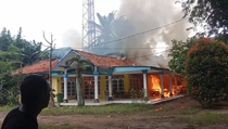 Tragis! Pemilik Rumah Meninggal Saat Kebakaran di Tangsel