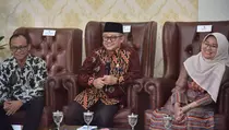 Mendikdasmen: Kepala Daerah Boleh Tempatkan Guru ASN ke Sekolah Swasta