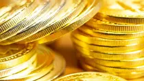 Harga Emas Tergelincir, Pasar Dibayangi Tarik Ulur Tarif