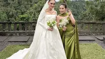 Sentil Masalah Rumah Tangga, Ayu Dewi Beri Nasihat Pernikahan ke Luna