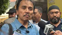 MK Tolak Gugatan Roy Suryo Dkk Soal Uji Materi KUHP dan UU ITE