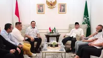 Ditemui Pemuda Kristen-Katolik, Gus Yahya: Agama Harus Jadi Solusi!