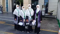 Daftar Sejak SD, Kakak Beradik Ini Berangkat Haji 2025 pada Usia 20