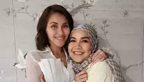 Doa Haru Umi Kalsum untuk Ayu Ting Ting Bikin Netizen Marah, Ada Apa?